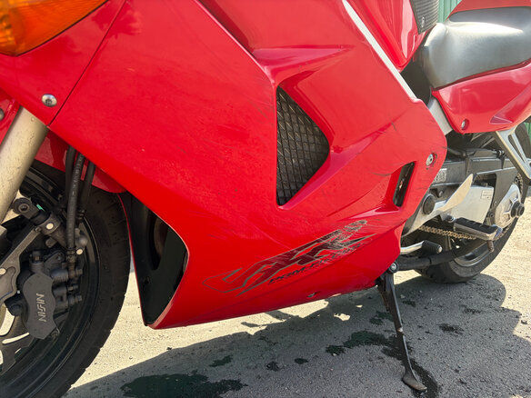 1999 Honda VFR 800, красный, 300000 рублей - вид 8