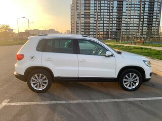 2013 Volkswagen Tiguan I Рестайлинг, белый, 1750000 рублей, вид 4