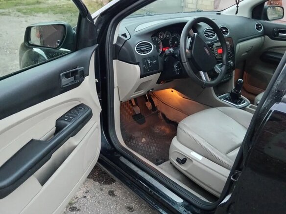 2007 Ford Focus II, серый, 440000 рублей - вид 8