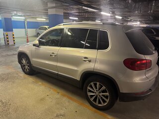 2011 Volkswagen Tiguan I Рестайлинг, серебристый, 830000 рублей, вид 4