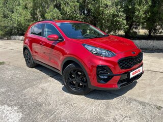2021 Kia Sportage IV Рестайлинг, красный, 2250000 рублей, вид 4