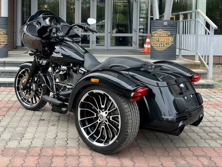 2024 Harley-Davidson Freewheeler, чёрный, 4980000 рублей, вид 5