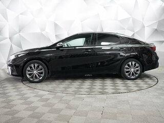 2022 Kia Cerato IV Рестайлинг, чёрный, 2265000 рублей, вид 2