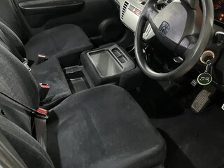 2004 Honda Edix, серебристый, 550000 рублей, вид 4