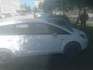 2013 Opel Zafira C, белый, 700000 рублей, вид 2