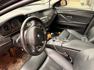 2010 BMW 5 серии 528i VI (F10/F11/F07), чёрный, 1500000 рублей, вид 5