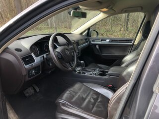 2012 Volkswagen Touareg II, серый, 2200000 рублей, вид 4
