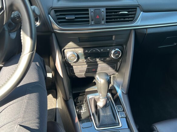 2023 Mazda CX-4 I Рестайлинг, красный, 2950000 рублей - вид 26