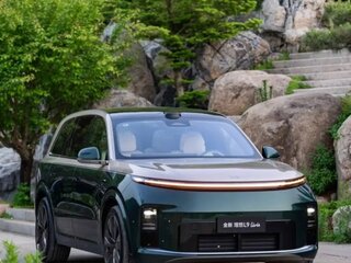 2026 Li Auto (Lixiang) L9 II, зелёный, 15000000 рублей, вид 3