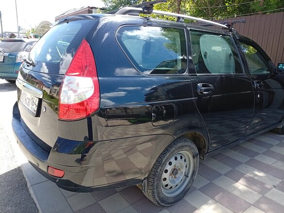 2010 Lada (ВАЗ) Priora I, чёрный, 380000 рублей - вид 2