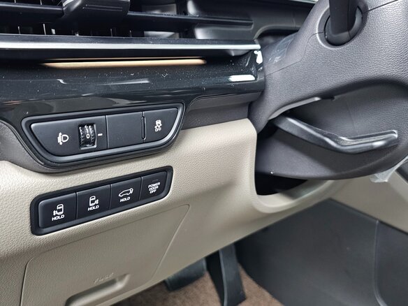 2025 Kia Carnival IV Рестайлинг, чёрный - вид 21