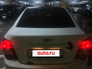 2014 Chevrolet Aveo II, белый, 450000 рублей, вид 5
