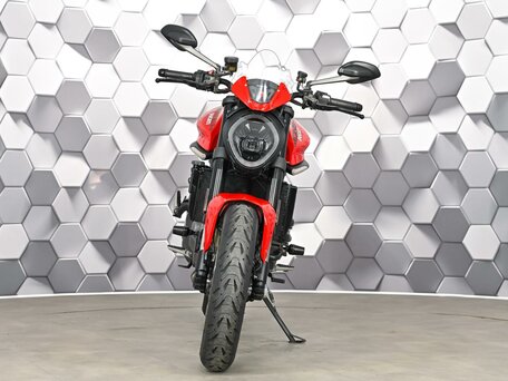 2021 Ducati Monster 937, красный, 819000 рублей, вид 4