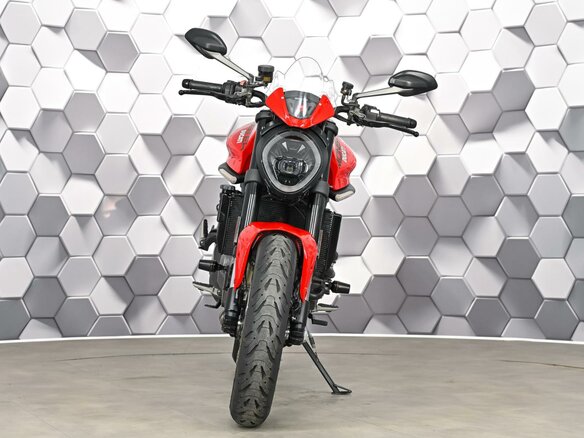 2021 Ducati Monster 937, красный, 819000 рублей - вид 3