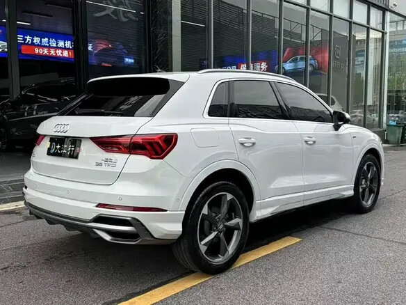 2020 Audi Q3 35 TFSI II (F3), белый, 2200025 рублей - вид 5