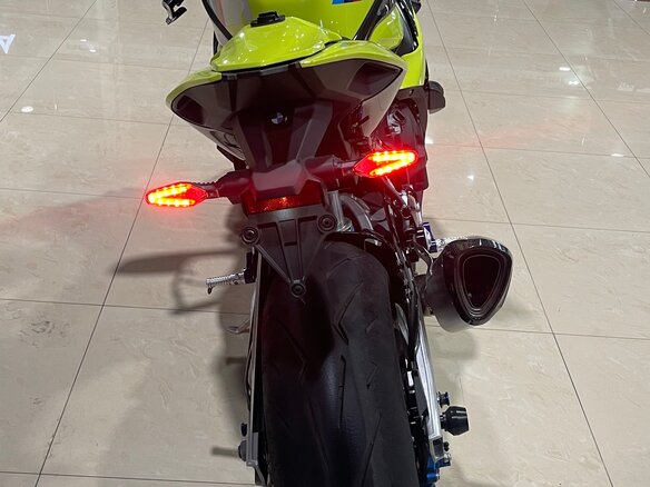 2021 BMW M 1000 RR, жёлтый, 2140000 рублей - вид 7