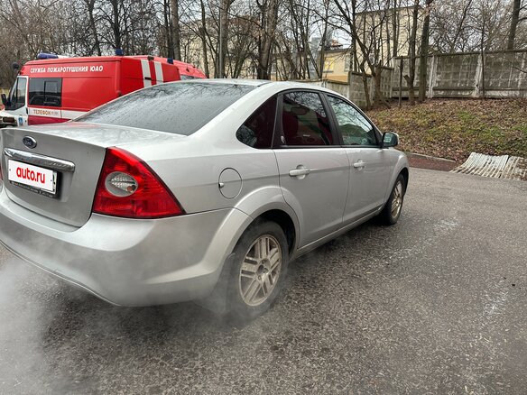 2008 Ford Focus II Рестайлинг, серебристый, 550000 рублей - вид 7