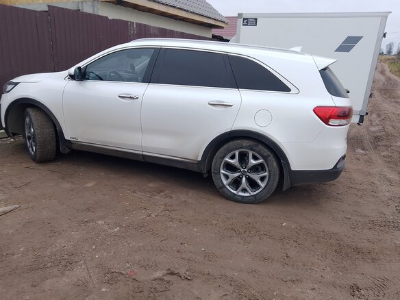 2016 Kia Sorento III Prime, белый, 2400000 рублей - вид 4