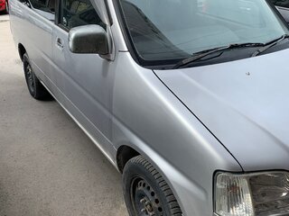 2000 Honda Stepwgn I Рестайлинг, серебристый, 510000 рублей, вид 3