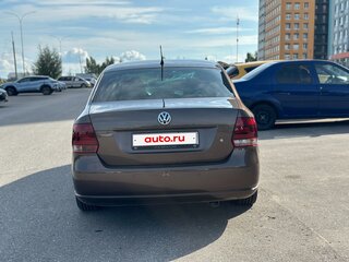 2014 Volkswagen Polo V, коричневый, 850000 рублей, вид 5