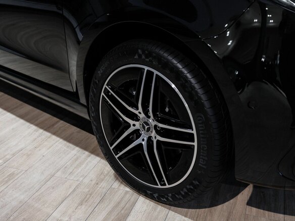 2024 Mercedes-Benz V-Класс 300 d длинный III (W447) Рестайлинг 2, чёрный - вид 15