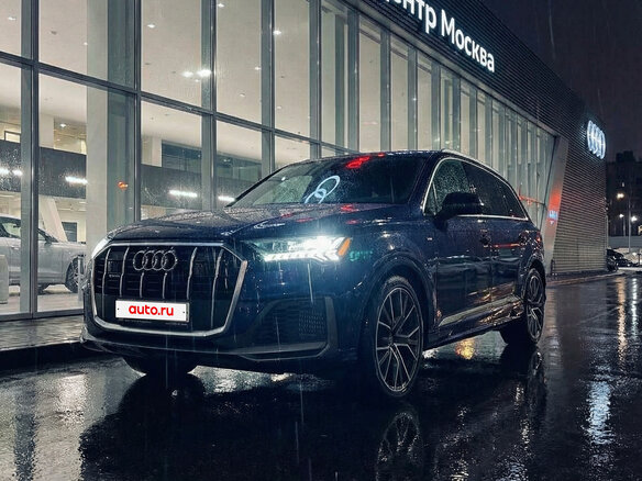 2020 Audi Q7 45 TDI II (4M) Рестайлинг, синий, 6199000 рублей - вид 5