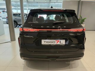 2025 Chery Tiggo 7L I, чёрный, 2735000 рублей, вид 5