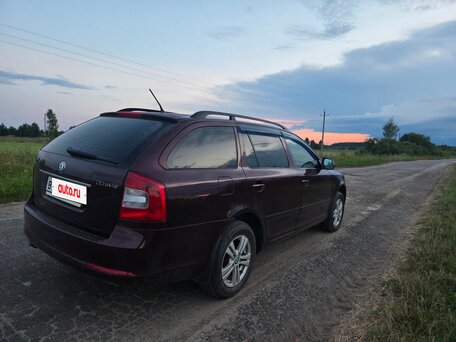 2012 Skoda Octavia II (A5) Рестайлинг, красный, 679000 рублей, вид 3