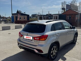 2017 Mitsubishi ASX I Рестайлинг 2, серебристый, 1700000 рублей, вид 4