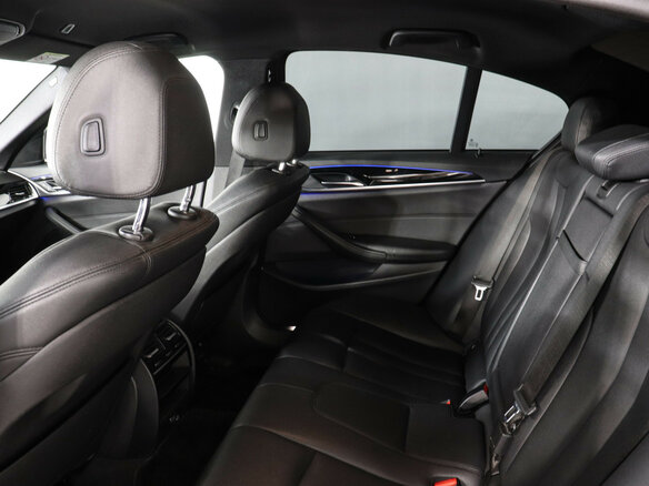 2019 BMW 5 серии 520d xDrive VII (G30/G31/G38), серый, 2615223 рублей - вид 12