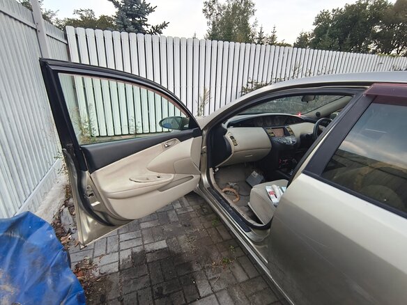 1990 Nissan Primera I (P10), золотистый, 210000 рублей - вид 15