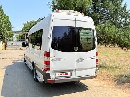 2013 Mercedes-Benz Sprinter, белый, 4300000 рублей, вид 3
