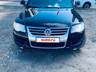 2007 Volkswagen Touareg I Рестайлинг, чёрный, 1200000 рублей, вид 1