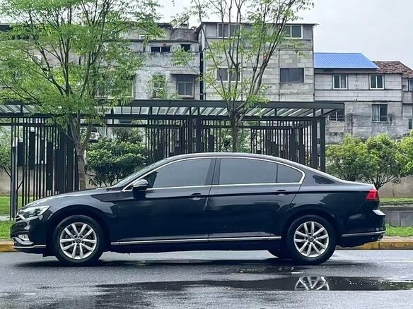 2023 Volkswagen Magotan B8 Рестайлинг, чёрный - вид 8