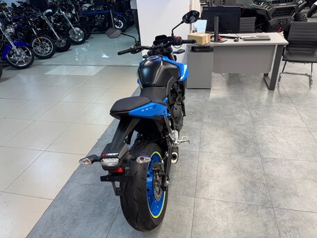 2023 Suzuki GSX-8S, синий, 930000 рублей, вид 4