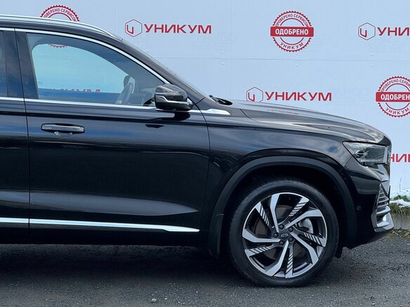 2024 Geely Monjaro (Xingyue L) I, чёрный, 3249000 рублей - вид 15