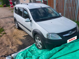 2018 Lada (ВАЗ) Largus Cross I, белый, 950000 рублей, вид 2