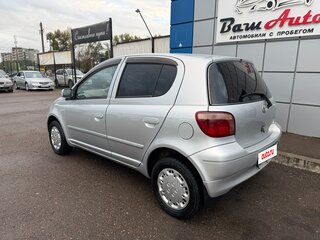 2000 Toyota Vitz I (P10), серый, 397000 рублей, вид 3