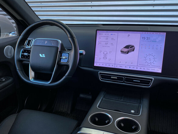 2024 Li Auto (Lixiang) L6 I, серый - вид 12