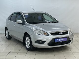 2009 Ford Focus II Рестайлинг, серебристый, 650000 рублей, вид 2