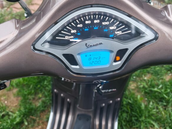2014 Piaggio Vespa, бежевый, 360000 рублей - вид 5