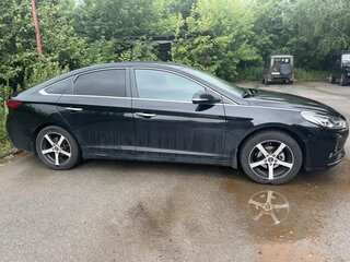 2018 Hyundai Sonata VII (LF) Рестайлинг, чёрный, 1750000 рублей, вид 3