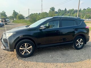 2015 Toyota RAV4 IV (XA40) Рестайлинг, чёрный, 2150000 рублей, вид 3