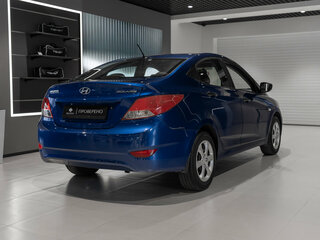 2013 Hyundai Solaris I, синий, 830000 рублей, вид 5
