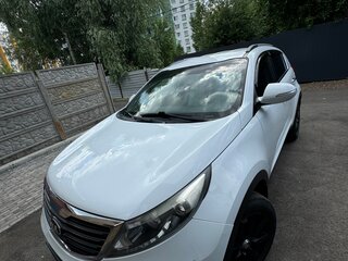 2013 Kia Sportage III, белый, 1030000 рублей, вид 1