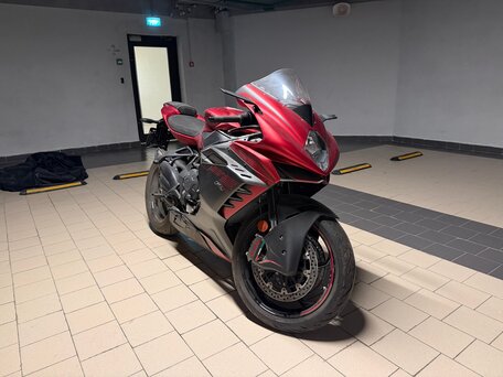 2022 MV Agusta F3 800, красный, 3100000 рублей, вид 1