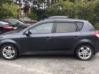 2011 Kia Ceed I Рестайлинг, чёрный, 750000 рублей, вид 4