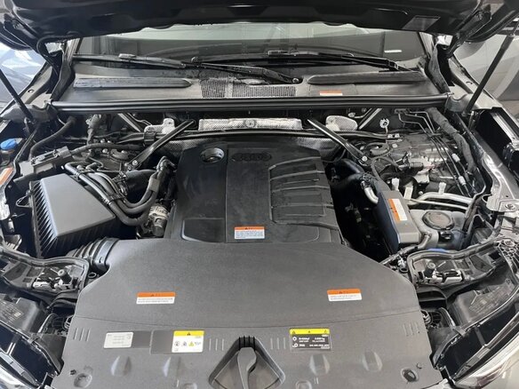 2026 Audi Q5 40 TDI III (GU), серый, 8200000 рублей - вид 16