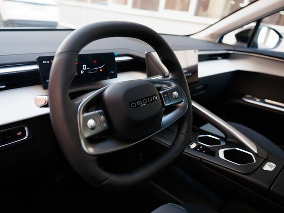 2026 Omoda C5 II, серый, 2929000 рублей - вид 6