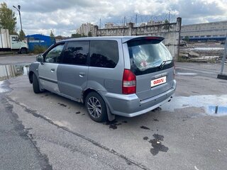 2001 Mitsubishi Space Wagon III, серый, 230000 рублей, вид 4